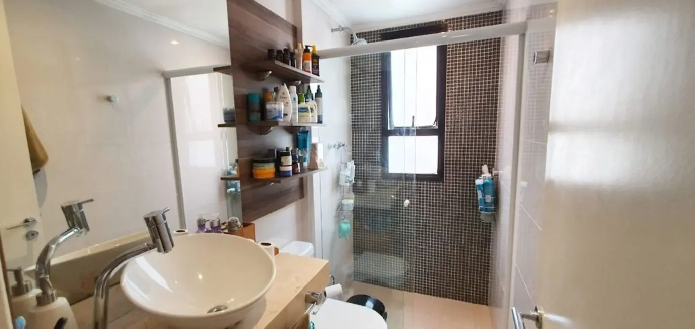 Foto 2 de Apartamento com 2 quartos à venda, 90m2 em Moema, São Paulo - SP