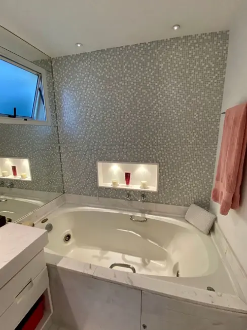 Apartamento com 3 quartos à venda, 170m2 em São Paulo - SP - imagem 3 Foto 3 de Apartamento com 3 quartos à venda, 170m2 em São Paulo - SP