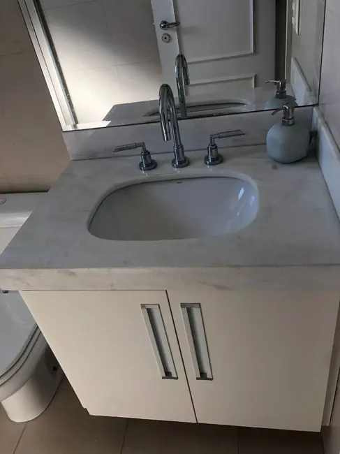 Apartamento com 3 quartos à venda, 190m2 em Higienópolis, São Paulo - SP - imagem 6 Foto 6 de Apartamento com 3 quartos à venda, 190m2 em Higienópolis, São Paulo - SP