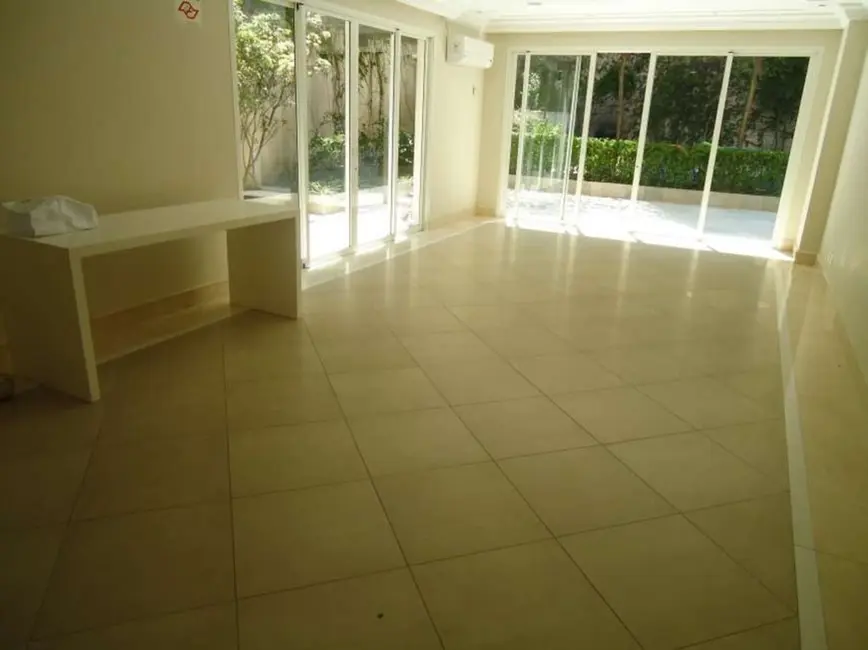 Apartamento com 3 quartos à venda, 190m2 em Higienópolis, São Paulo - SP - imagem 8 Foto 8 de Apartamento com 3 quartos à venda, 190m2 em Higienópolis, São Paulo - SP