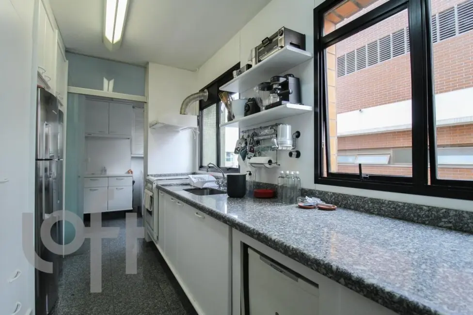 Apartamento com 3 quartos à venda, 240m2 em Vila Madalena, São Paulo - SP - imagem 9 Foto 9 de Apartamento com 3 quartos à venda, 240m2 em Vila Madalena, São Paulo - SP