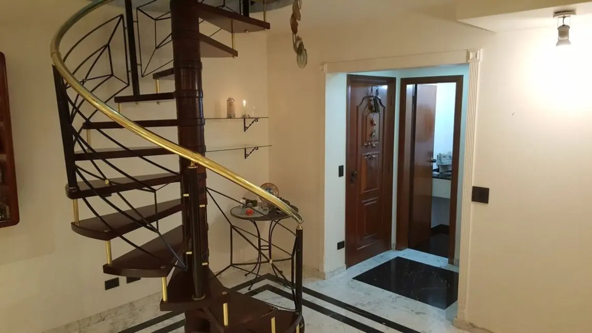 Apartamento com 4 quartos à venda, 330m2 em São Paulo - SP - imagem 9 Foto 9 de Apartamento com 4 quartos à venda, 330m2 em São Paulo - SP