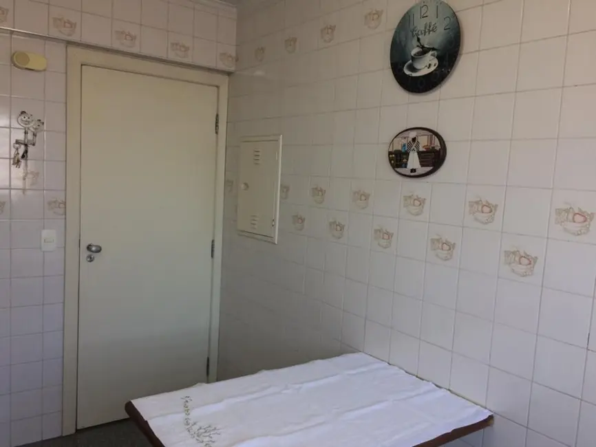 Apartamento com 3 quartos à venda, 100m2 em Aclimação, São Paulo - SP - imagem 9 Foto 9 de Apartamento com 3 quartos à venda, 100m2 em Aclimação, São Paulo - SP