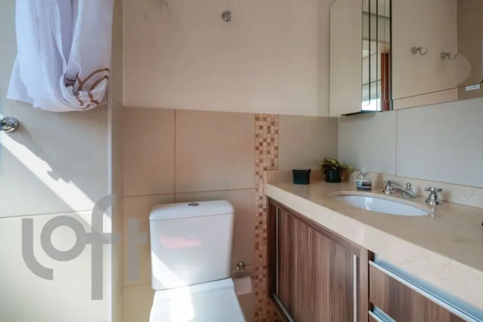 Apartamento com 3 quartos à venda, 187m2 em Moema, São Paulo - SP - imagem 9 Foto 9 de Apartamento com 3 quartos à venda, 187m2 em Moema, São Paulo - SP