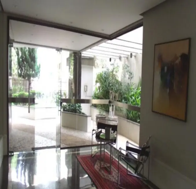 Apartamento com 3 quartos à venda, 241m2 em Santa Cecília, São Paulo - SP - imagem 6 Foto 6 de Apartamento com 3 quartos à venda, 241m2 em Santa Cecília, São Paulo - SP