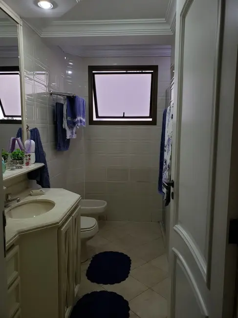 Apartamento com 4 quartos à venda, 223m2 em Moema, São Paulo - SP - imagem 4 Foto 4 de Apartamento com 4 quartos à venda, 223m2 em Moema, São Paulo - SP