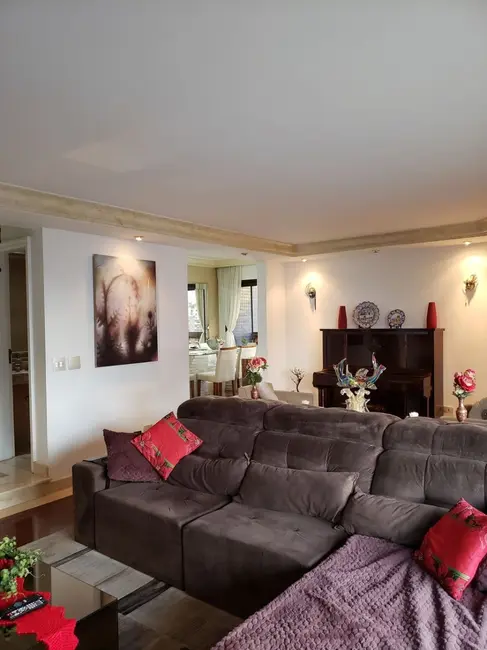 Apartamento com 4 quartos à venda, 223m2 em Moema, São Paulo - SP - imagem 1 Foto 1 de Apartamento com 4 quartos à venda, 223m2 em Moema, São Paulo - SP