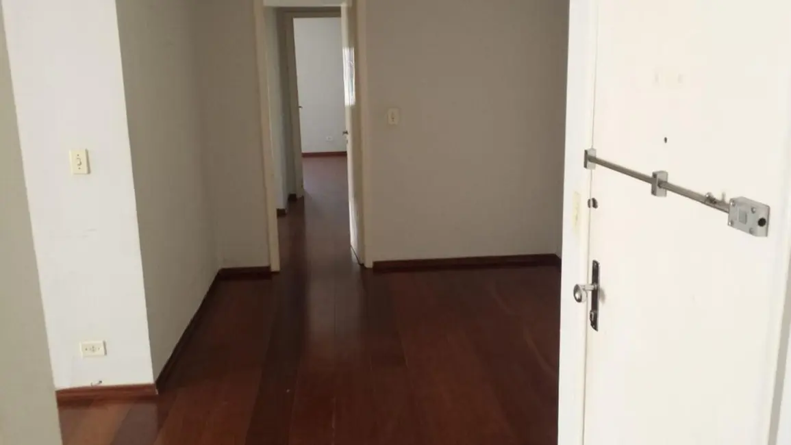 Apartamento com 3 quartos à venda, 102m2 em Bela Vista, São Paulo - SP - imagem 5 Foto 5 de Apartamento com 3 quartos à venda, 102m2 em Bela Vista, São Paulo - SP