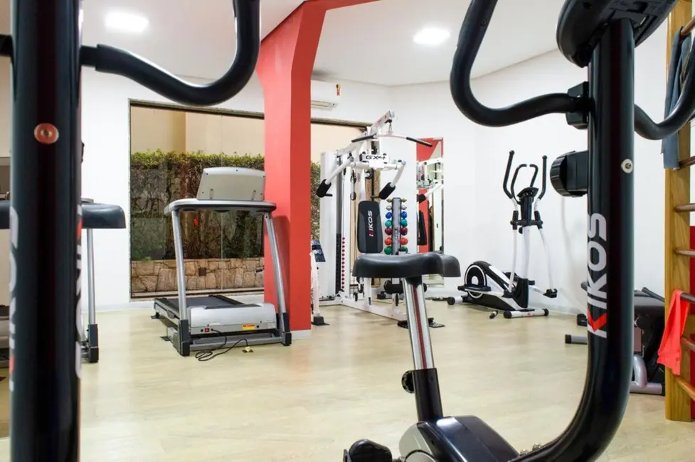 Apartamento com 3 quartos à venda, 161m2 em Aclimação, São Paulo - SP - imagem 8 Foto 8 de Apartamento com 3 quartos à venda, 161m2 em Aclimação, São Paulo - SP