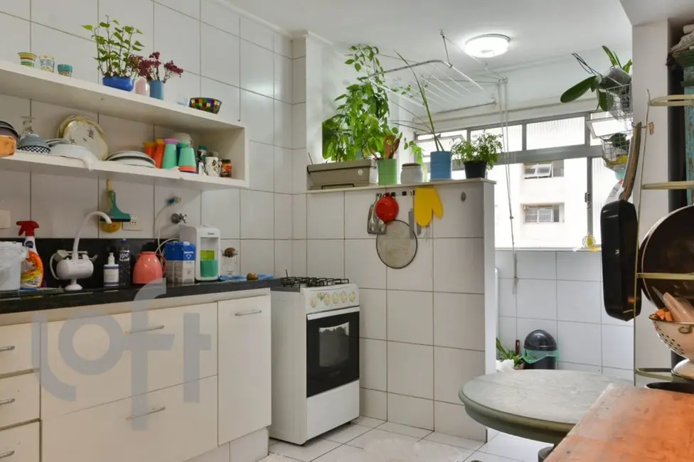 Foto 4 de Apartamento com 2 quartos à venda, 70m2 em Moema, São Paulo - SP