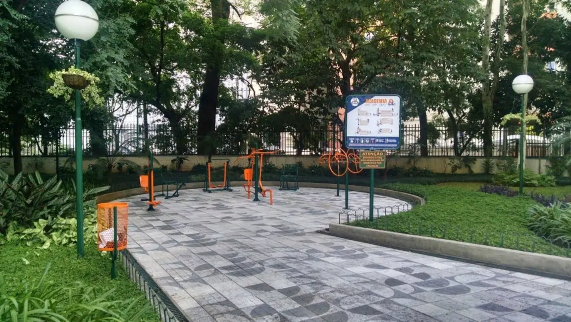 Apartamento com 3 quartos à venda, 137m2 em Aclimação, São Paulo - SP - imagem 7 Foto 7 de Apartamento com 3 quartos à venda, 137m2 em Aclimação, São Paulo - SP