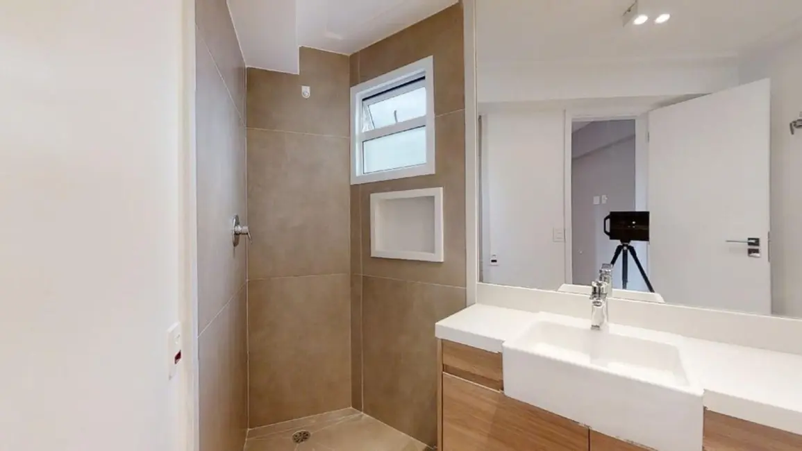 Foto 6 de Apartamento com 2 quartos à venda, 89m2 em Moema, São Paulo - SP