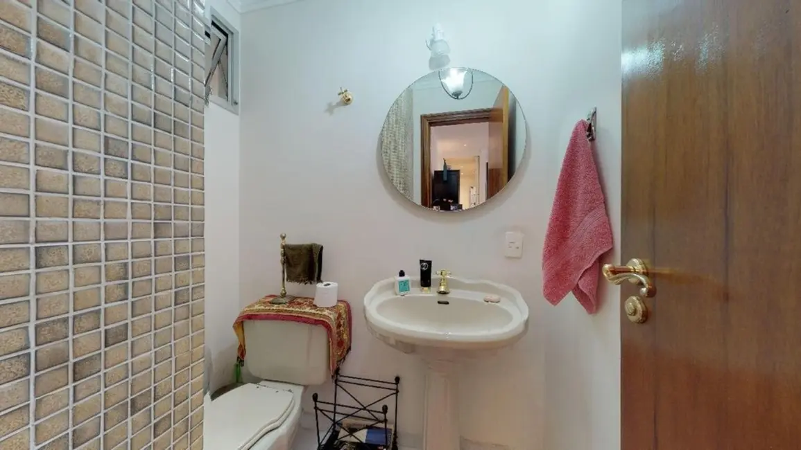 Apartamento com 4 quartos à venda, 167m2 em Moema, São Paulo - SP - imagem 3 Foto 3 de Apartamento com 4 quartos à venda, 167m2 em Moema, São Paulo - SP