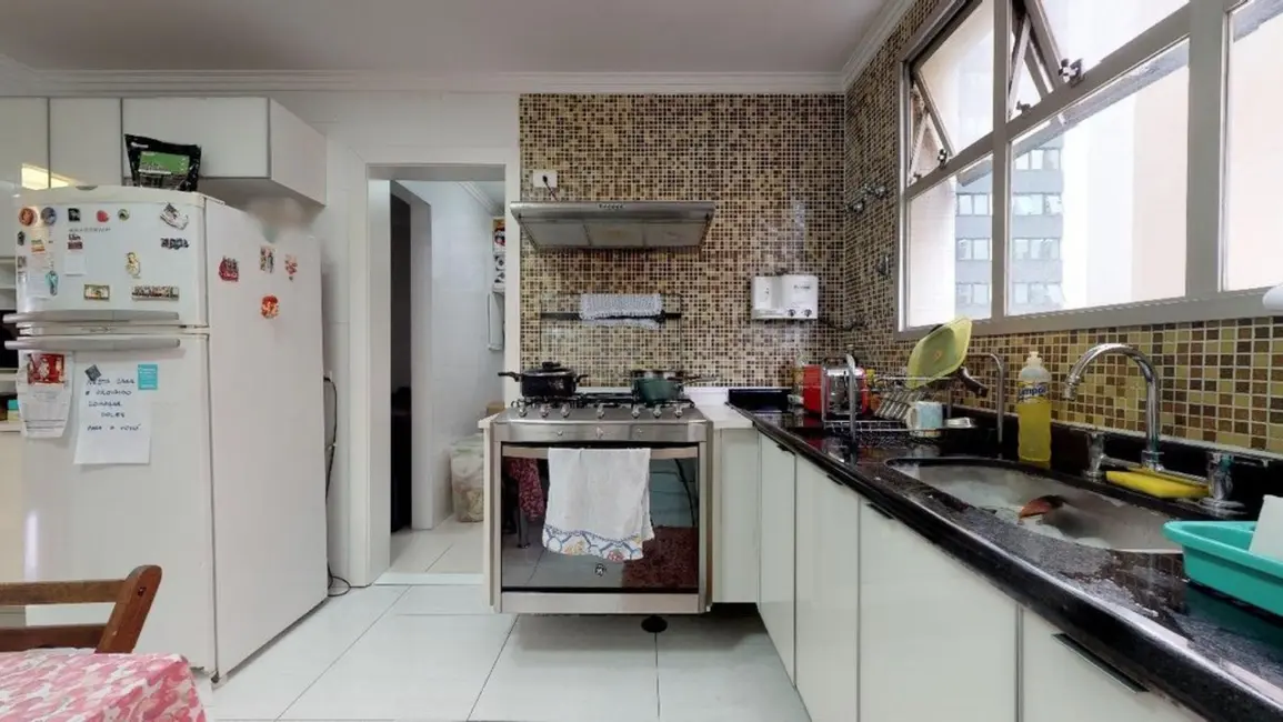 Apartamento com 4 quartos à venda, 167m2 em Moema, São Paulo - SP - imagem 8 Foto 8 de Apartamento com 4 quartos à venda, 167m2 em Moema, São Paulo - SP