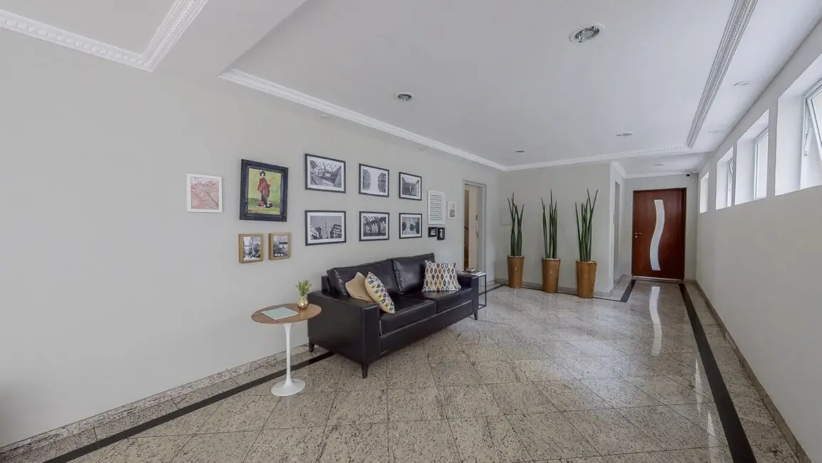 Apartamento com 3 quartos à venda, 125m2 em Moema, São Paulo - SP - imagem 9 Foto 9 de Apartamento com 3 quartos à venda, 125m2 em Moema, São Paulo - SP