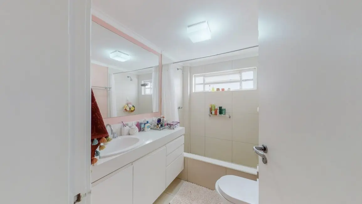 Apartamento com 3 quartos à venda, 125m2 em Moema, São Paulo - SP - imagem 4 Foto 4 de Apartamento com 3 quartos à venda, 125m2 em Moema, São Paulo - SP