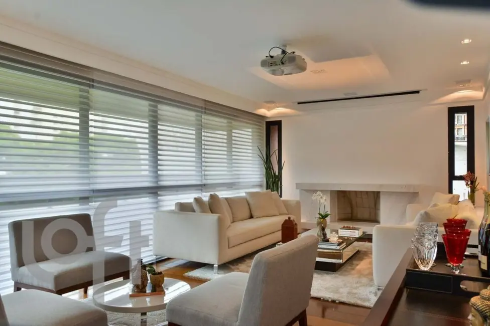 Foto 1 de Apartamento com 3 quartos à venda, 180m2 em Moema, São Paulo - SP