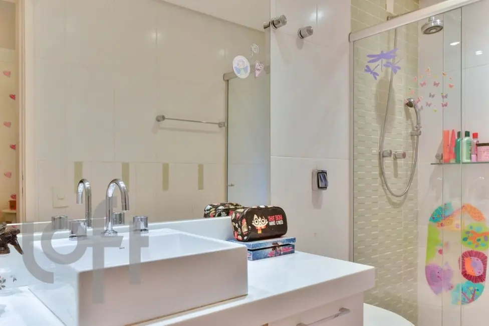 Foto 5 de Apartamento com 3 quartos à venda, 180m2 em Moema, São Paulo - SP