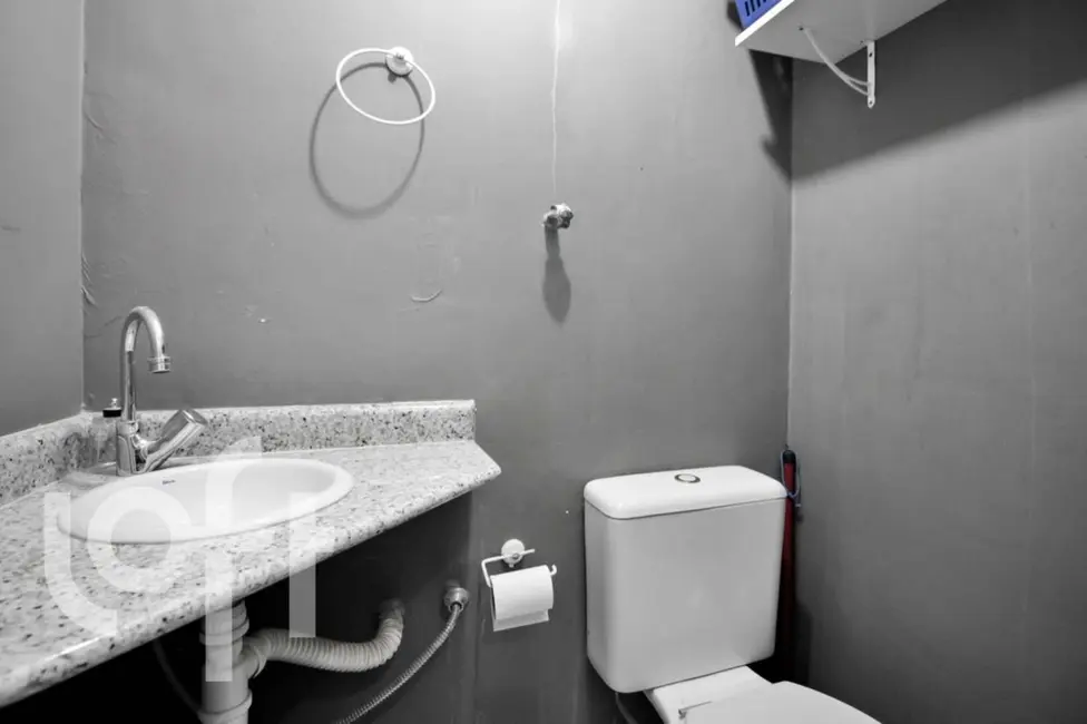 Apartamento com 2 quartos à venda, 56m2 em Aclimação, São Paulo - SP - imagem 3 Foto 3 de Apartamento com 2 quartos à venda, 56m2 em Aclimação, São Paulo - SP