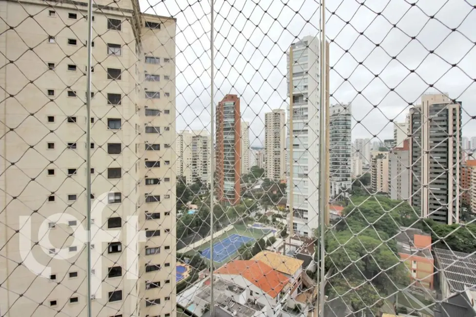 Foto 9 de Apartamento com 3 quartos à venda, 206m2 em São Paulo - SP