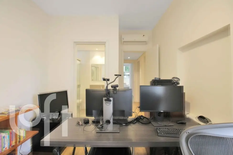 Foto 8 de Apartamento com 3 quartos à venda, 206m2 em São Paulo - SP