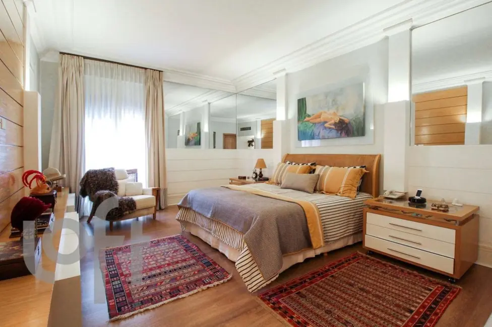 Foto 2 de Apartamento com 3 quartos à venda, 275m2 em Bela Vista, São Paulo - SP