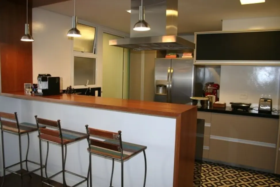 Foto 3 de Apartamento com 2 quartos à venda, 127m2 em Itaim Bibi, São Paulo - SP