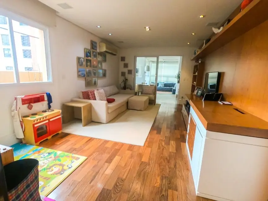 Foto 5 de Apartamento com 3 quartos à venda, 158m2 em Vila Olímpia, São Paulo - SP