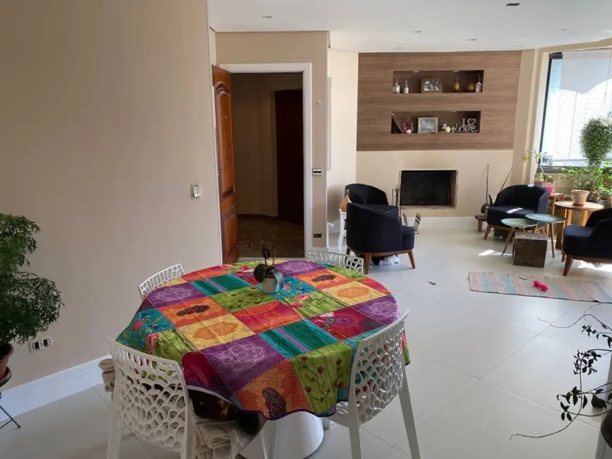 Foto 5 de Apartamento com 2 quartos à venda, 121m2 em Moema, São Paulo - SP