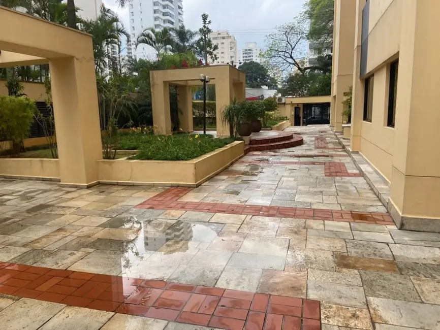 Foto 6 de Apartamento com 3 quartos à venda, 101m2 em Moema, São Paulo - SP