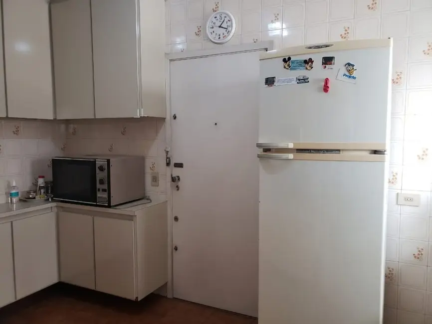 Apartamento com 3 quartos à venda, 204m2 em Itaim Bibi, São Paulo - SP - imagem 9 Foto 9 de Apartamento com 3 quartos à venda, 204m2 em Itaim Bibi, São Paulo - SP