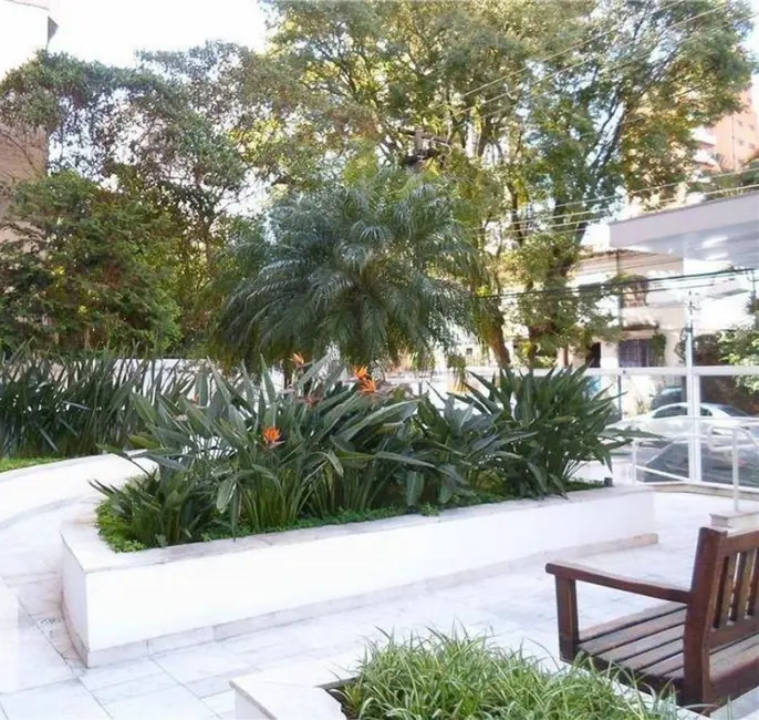 Foto 7 de Apartamento com 2 quartos à venda, 77m2 em Moema, São Paulo - SP