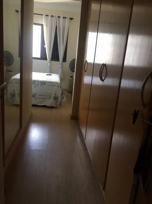 Apartamento com 3 quartos à venda, 77m2 em Aclimação, São Paulo - SP - imagem 9 Foto 9 de Apartamento com 3 quartos à venda, 77m2 em Aclimação, São Paulo - SP