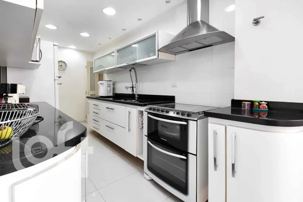 Apartamento com 4 quartos à venda, 144m2 em Perdizes, São Paulo - SP - imagem 8 Foto 8 de Apartamento com 4 quartos à venda, 144m2 em Perdizes, São Paulo - SP