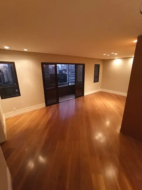 Foto 11 de Apartamento com 3 quartos à venda, 123m2 em São Paulo - SP
