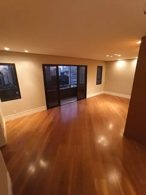 Foto 1 de Apartamento com 3 quartos à venda, 123m2 em São Paulo - SP