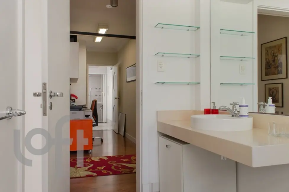 Apartamento com 2 quartos à venda, 78m2 em Moema, São Paulo - SP - imagem 3 Foto 3 de Apartamento com 2 quartos à venda, 78m2 em Moema, São Paulo - SP