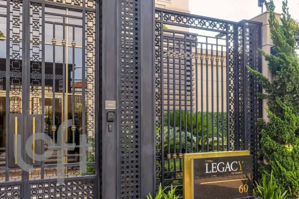 Apartamento com 3 quartos à venda, 149m2 em Aclimação, São Paulo - SP - imagem 8 Foto 8 de Apartamento com 3 quartos à venda, 149m2 em Aclimação, São Paulo - SP