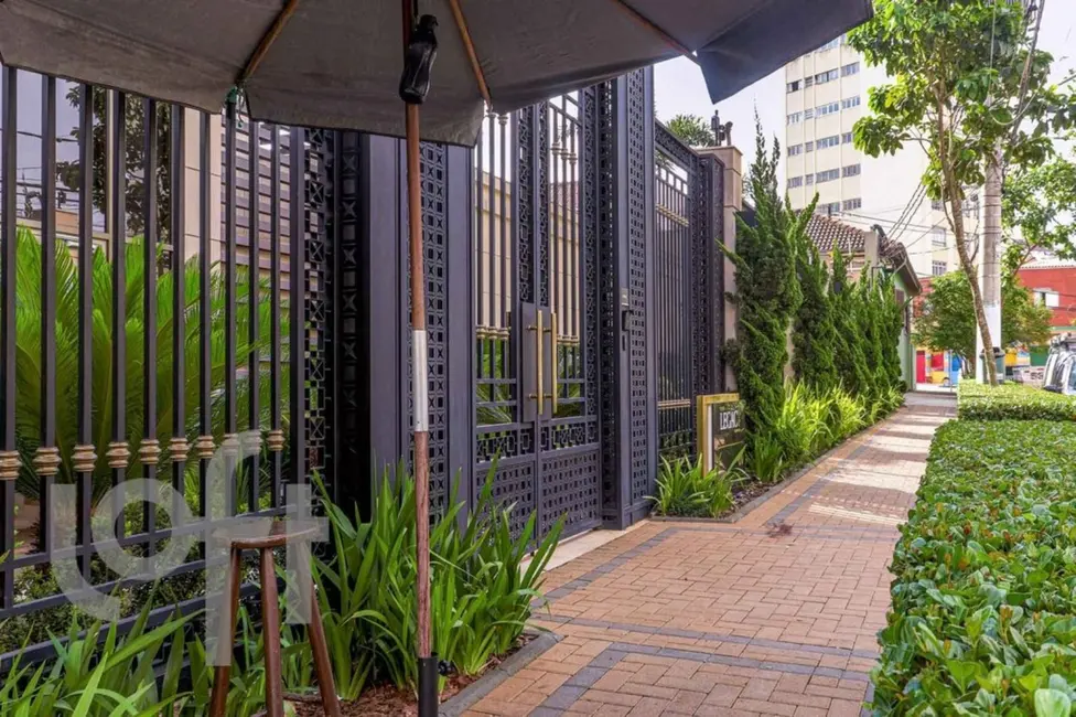 Apartamento com 3 quartos à venda, 149m2 em Aclimação, São Paulo - SP - imagem 7 Foto 7 de Apartamento com 3 quartos à venda, 149m2 em Aclimação, São Paulo - SP