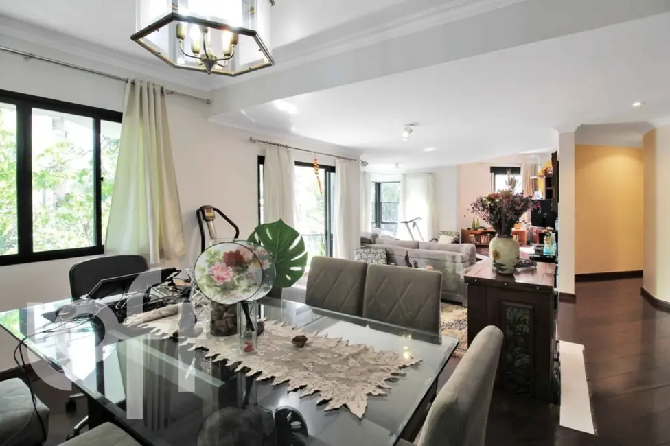 Foto 1 de Apartamento com 4 quartos à venda, 170m2 em Moema, São Paulo - SP