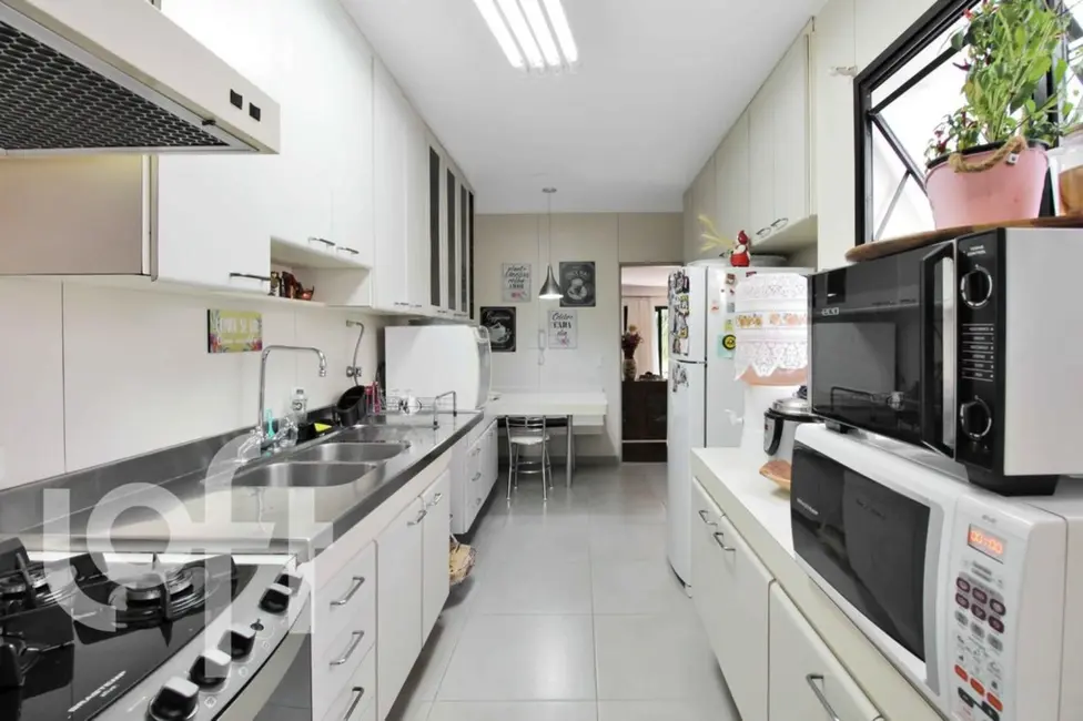 Foto 10 de Apartamento com 4 quartos à venda, 170m2 em Moema, São Paulo - SP