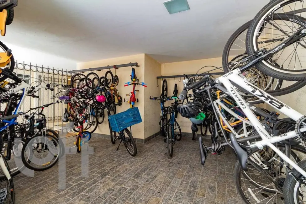 Foto 6 de Apartamento com 3 quartos à venda, 124m2 em Itaim Bibi, São Paulo - SP