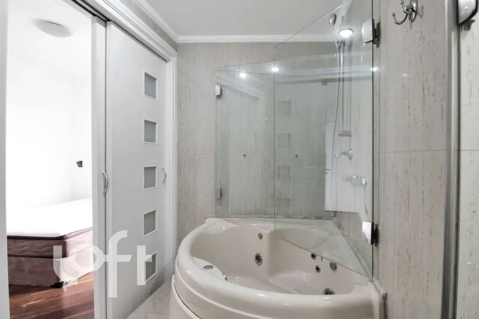 Apartamento com 3 quartos à venda, 161m2 em Moema, São Paulo - SP - imagem 4 Foto 4 de Apartamento com 3 quartos à venda, 161m2 em Moema, São Paulo - SP