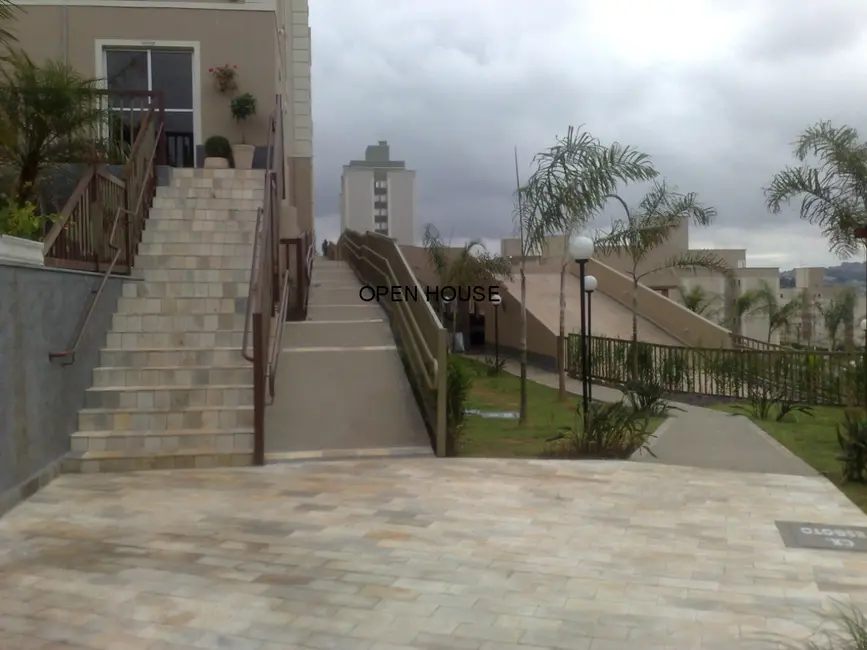 Foto 3 de Apartamento com 2 quartos à venda, 50m2 em Parque São Vicente, Maua - SP