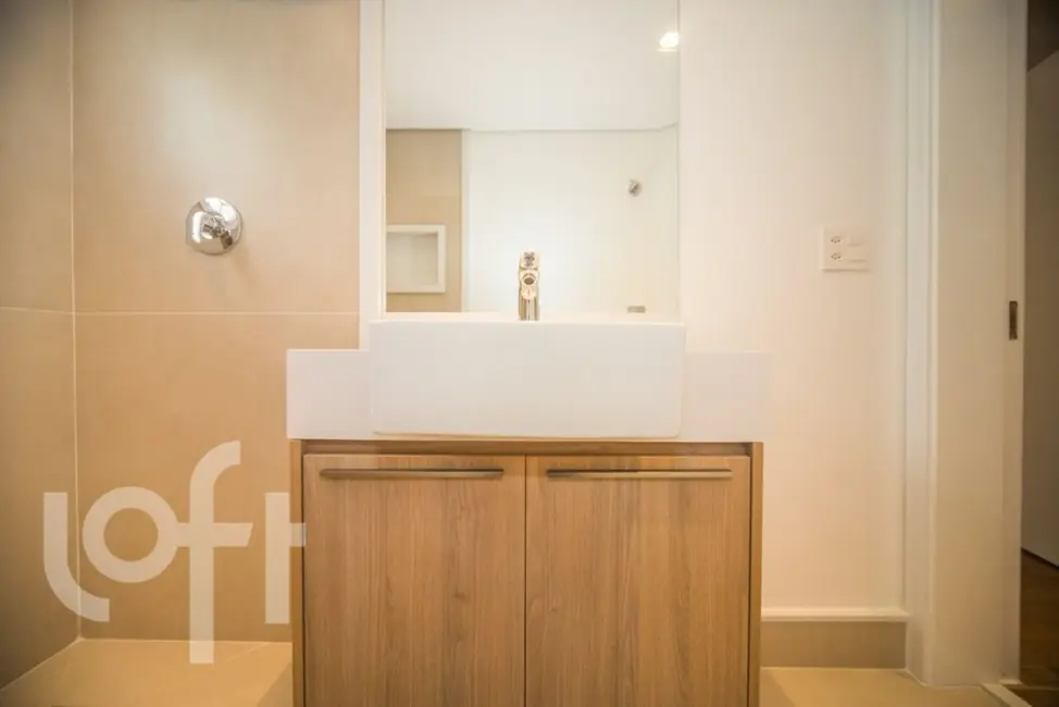 Apartamento com 4 quartos à venda, 181m2 em Higienópolis, São Paulo - SP - imagem 3 Foto 3 de Apartamento com 4 quartos à venda, 181m2 em Higienópolis, São Paulo - SP