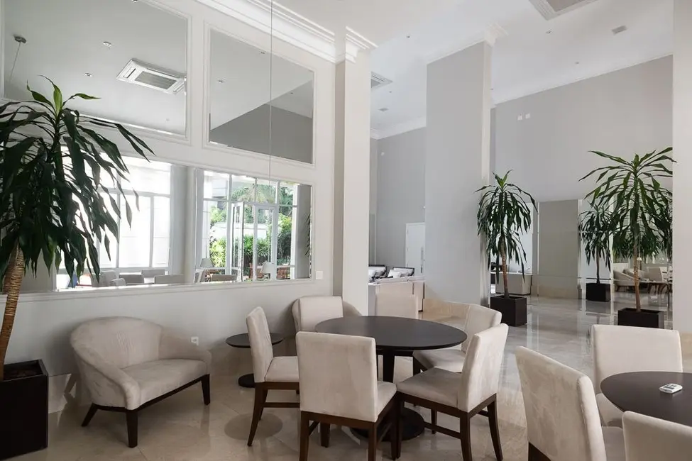 Apartamento com 4 quartos à venda, 447m2 em Indianópolis, São Paulo - SP - imagem 2 Foto 2 de Apartamento com 4 quartos à venda, 447m2 em Indianópolis, São Paulo - SP