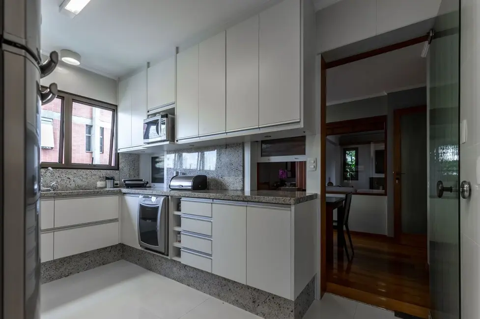 Foto 3 de Apartamento com 4 quartos à venda, 272m2 em Campo Belo, São Paulo - SP