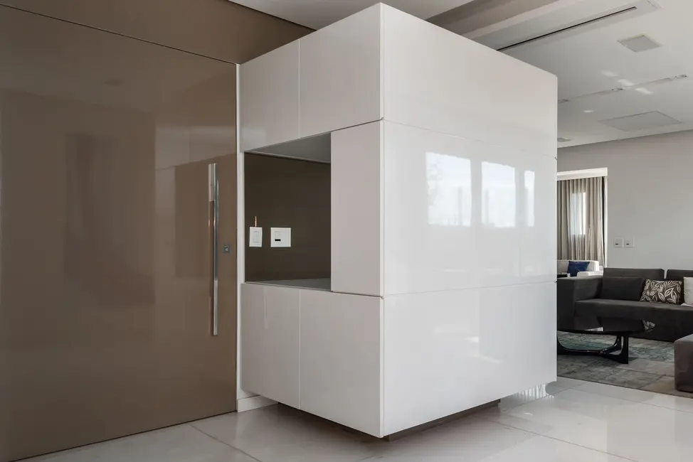 Apartamento com 4 quartos à venda, 414m2 em Vila Nova Conceição, São Paulo - SP - imagem 9 Foto 9 de Apartamento com 4 quartos à venda, 414m2 em Vila Nova Conceição, São Paulo - SP