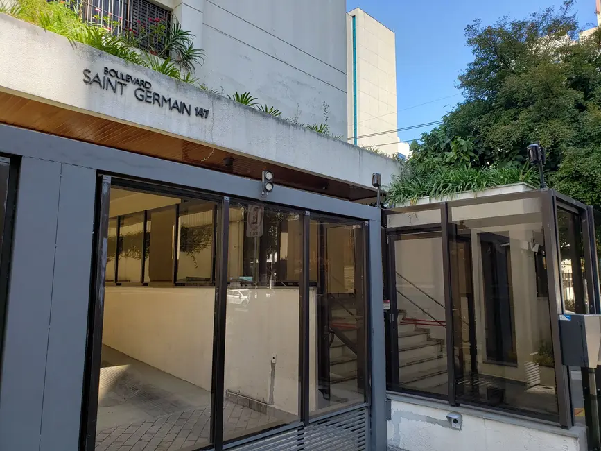 Foto 6 de Apartamento com 3 quartos à venda, 187m2 em Itaim Bibi, São Paulo - SP