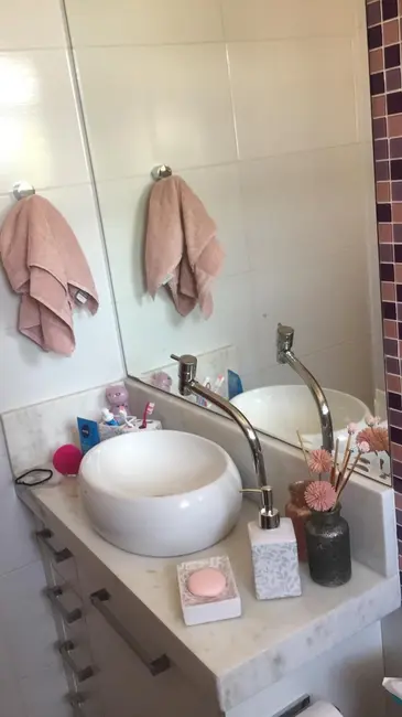 Casa de Condomínio com 3 quartos à venda, 141m2 em Suíssa, Ribeirao Pires - SP - imagem 9 Foto 9 de Casa de Condomínio com 3 quartos à venda, 141m2 em Suíssa, Ribeirao Pires - SP